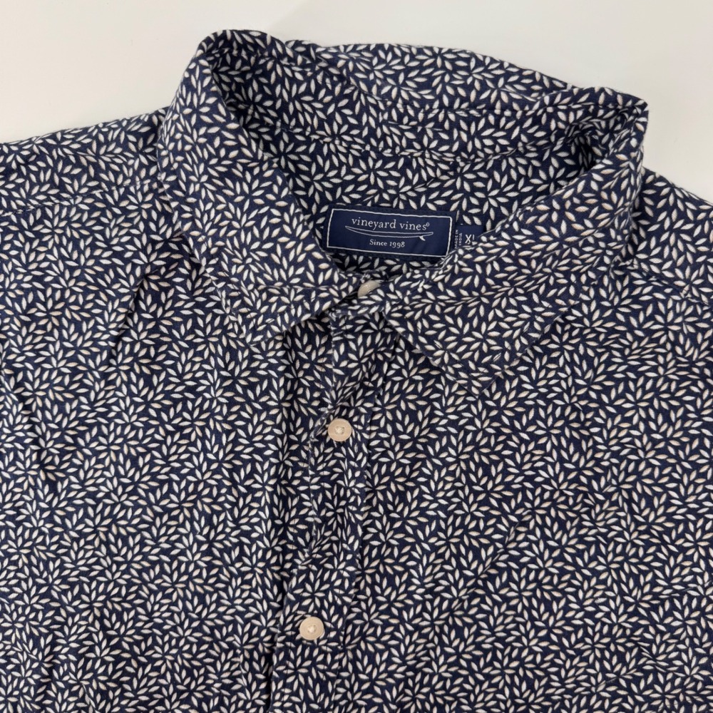 Vineyard Vines Button Down Mens XL Navy Leaf Print 100% Linen Short Sleeve Shirt